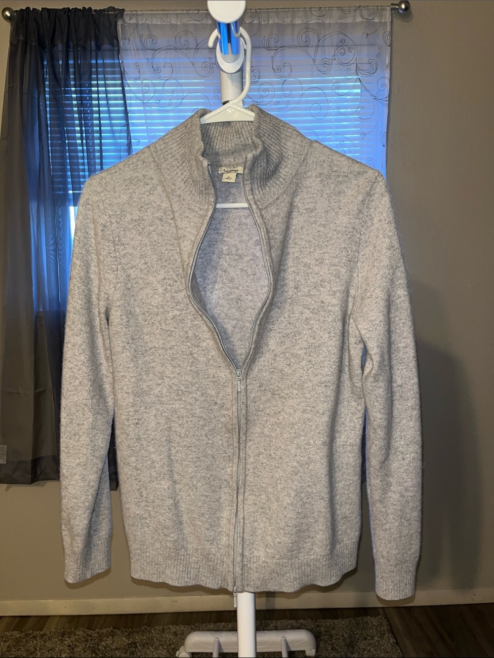 Men's LL Bean sz L Light Gray Full-Zip Mock Neck Sweater